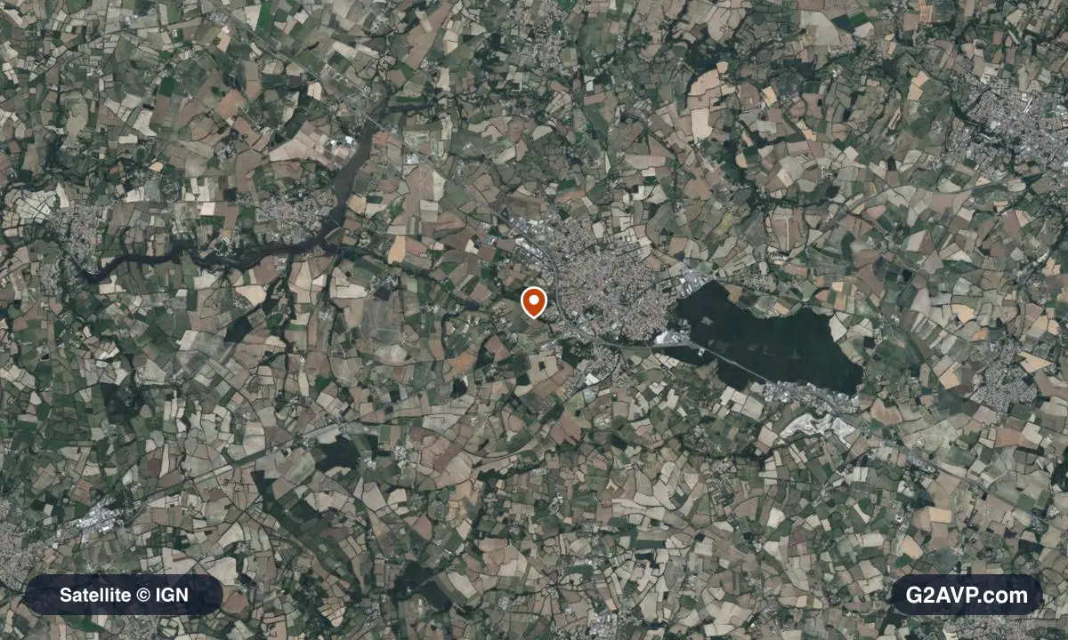 Vue satellite (orthophoto IGN) du secteur d'Aizenay, même emprise que la carte géologique