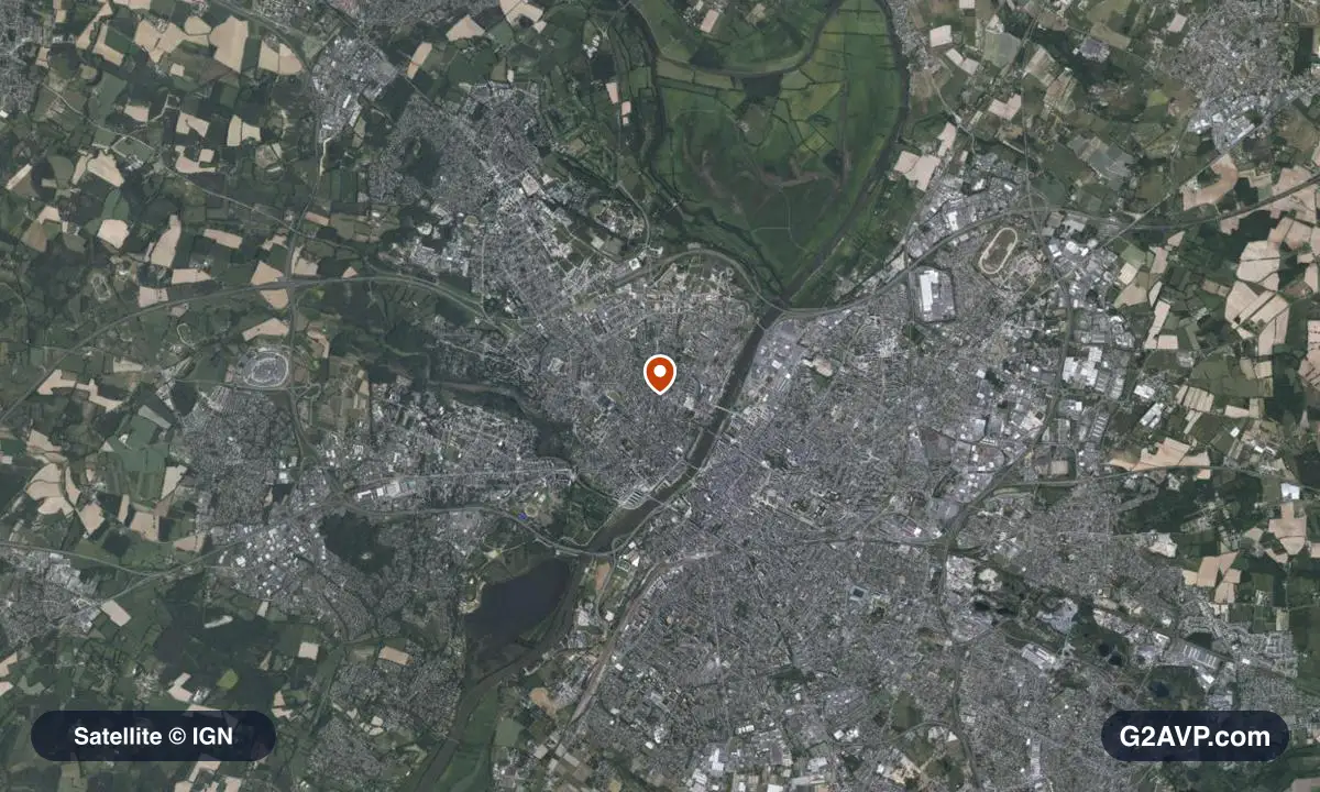 Vue satellite (orthophoto IGN) du secteur d'Angers, même emprise que la carte géologique