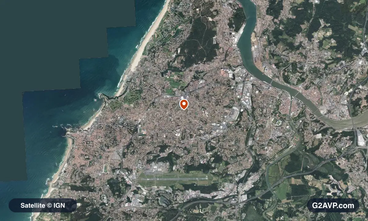 Vue satellite (orthophoto IGN) du secteur d'Anglet, même emprise que la carte géologique