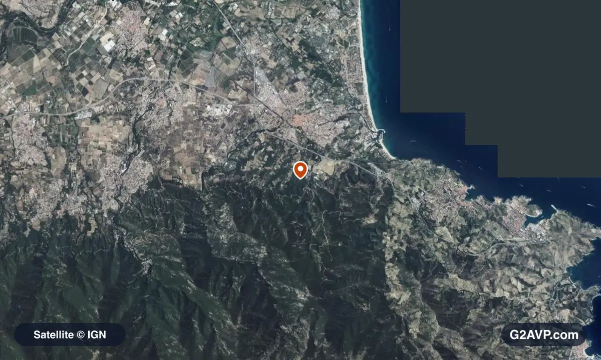 Vue satellite (orthophoto IGN) du secteur d'Argelès-sur-Mer, même emprise que la carte géologique