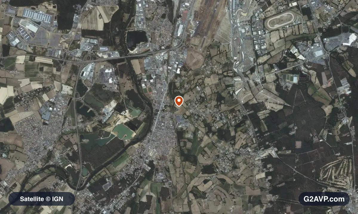 Vue satellite (orthophoto IGN) du secteur d'Arnage, même emprise que la carte géologique