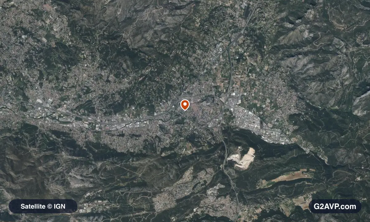 Vue satellite (orthophoto IGN) du secteur d'Aubagne, même emprise que la carte géologique
