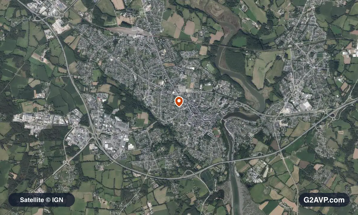Vue satellite (orthophoto IGN) du secteur d'Auray, même emprise que la carte géologique