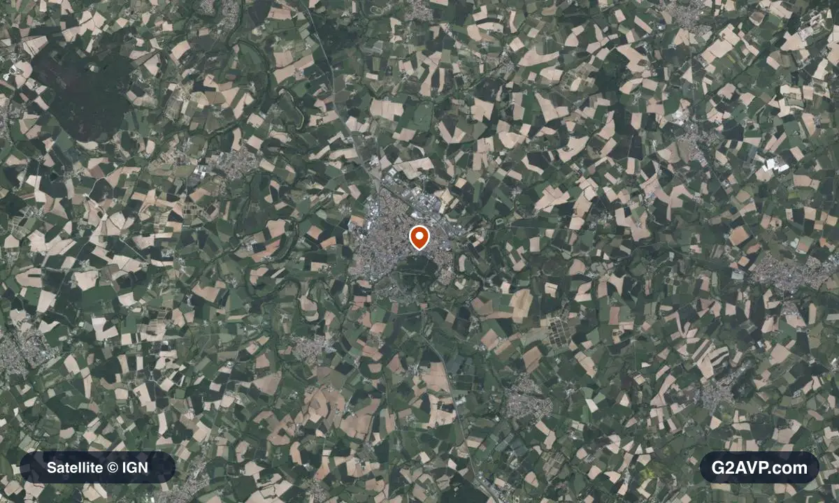 Vue satellite (orthophoto IGN) du secteur de Beaupréau-en-Mauges, même emprise que la carte géologique