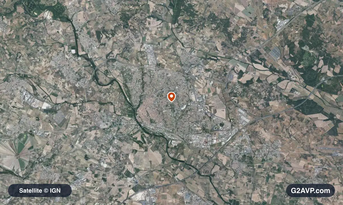 Vue satellite (orthophoto IGN) du secteur de Béziers, même emprise que la carte géologique