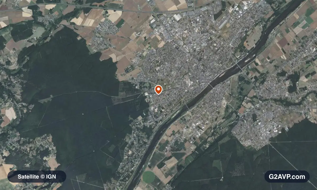 Vue satellite (orthophoto IGN) du secteur de Blois, même emprise que la carte géologique