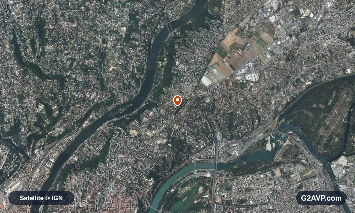 Vue satellite (orthophoto IGN) du secteur de Caluire-et-Cuire, même emprise que la carte géologique