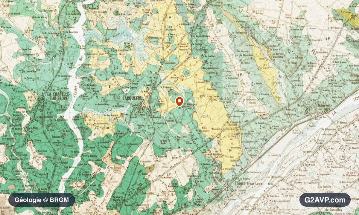 Carte géologique BRGM au 1/50 000 du secteur de Carquefou : sables en formations dominantes, repère au centre de la commune