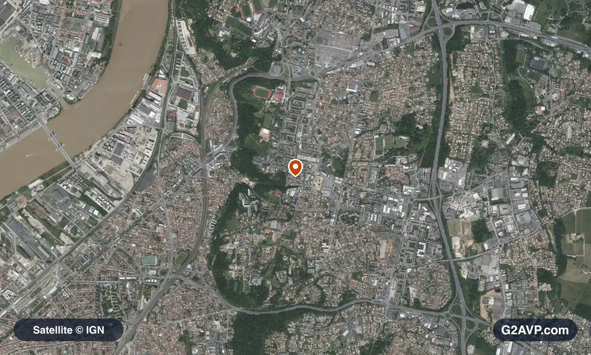 Vue satellite (orthophoto IGN) du secteur de Cenon, même emprise que la carte géologique