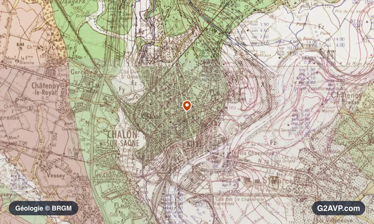 Carte géologique BRGM au 1/50 000 du secteur de Chalon-sur-Saône : argiles en formations dominantes, repère au centre de la commune