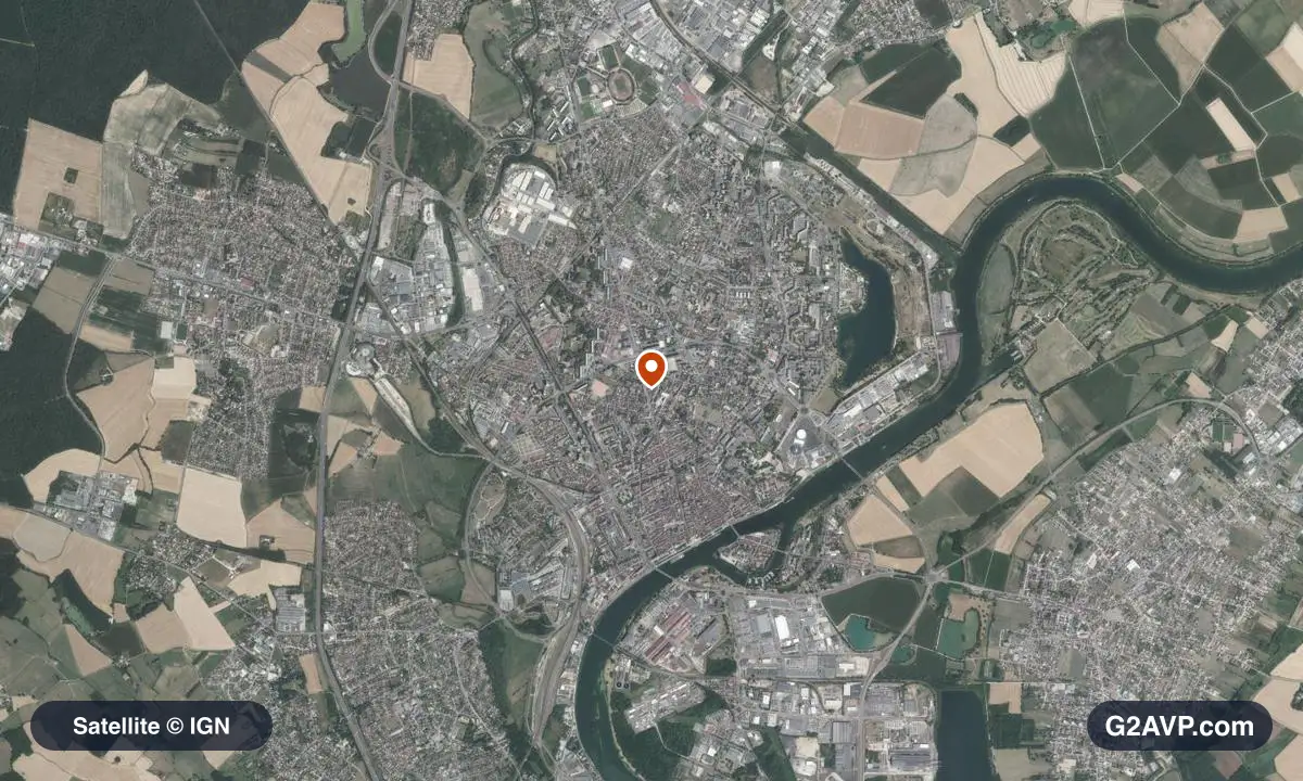 Vue satellite (orthophoto IGN) du secteur de Chalon-sur-Saône, même emprise que la carte géologique