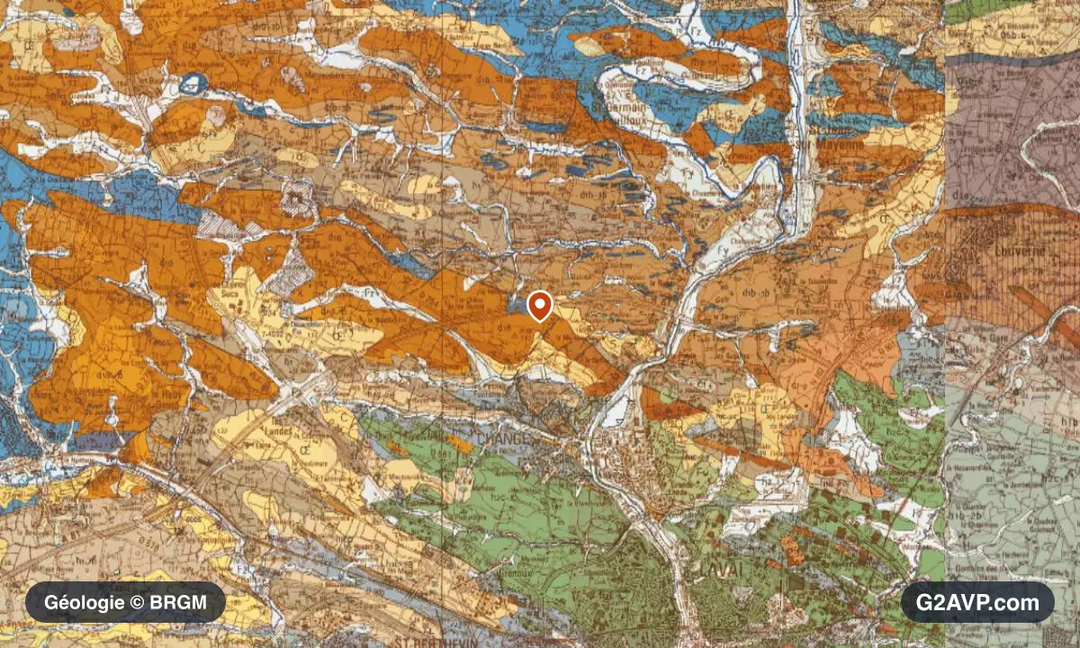 Carte géologique BRGM au 1/50 000 du secteur de Changé : schistes et grès en formations dominantes, repère au centre de la commune
