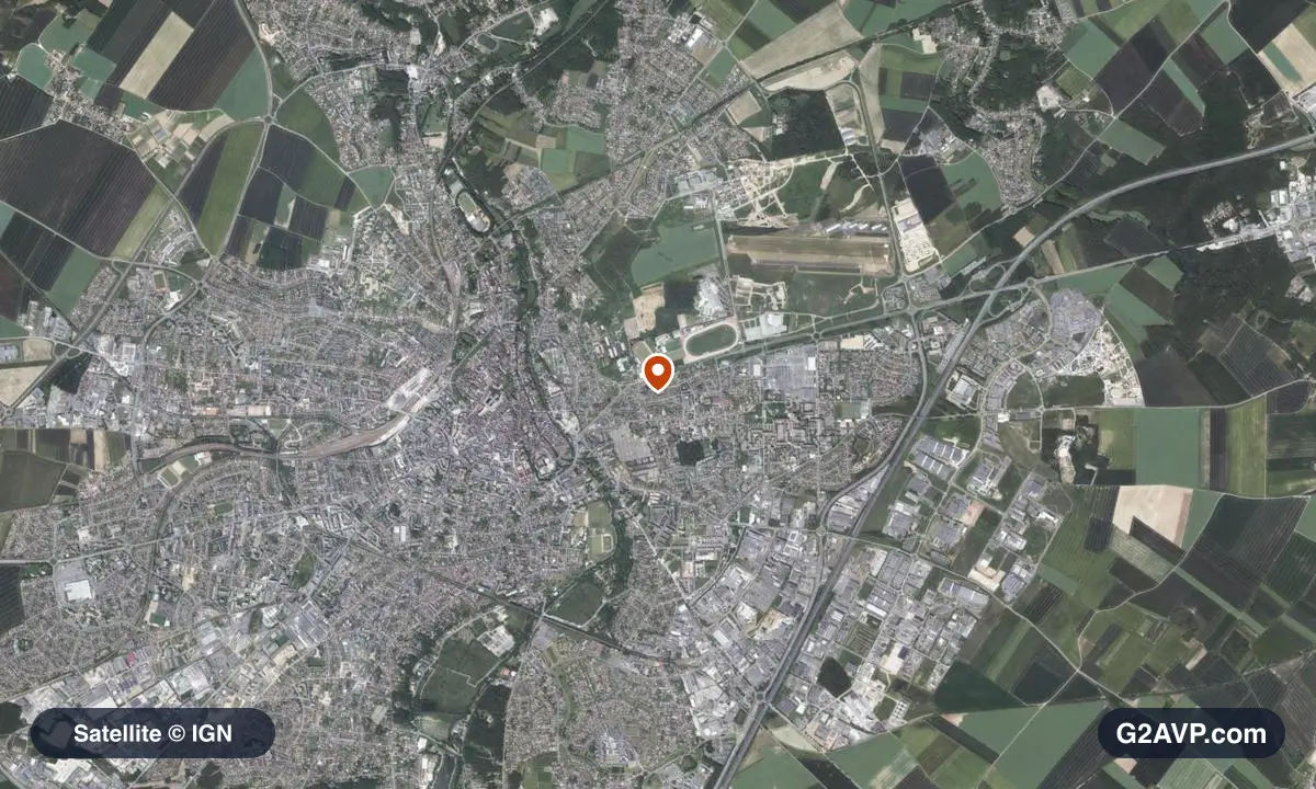Vue satellite (orthophoto IGN) du secteur de Chartres, même emprise que la carte géologique