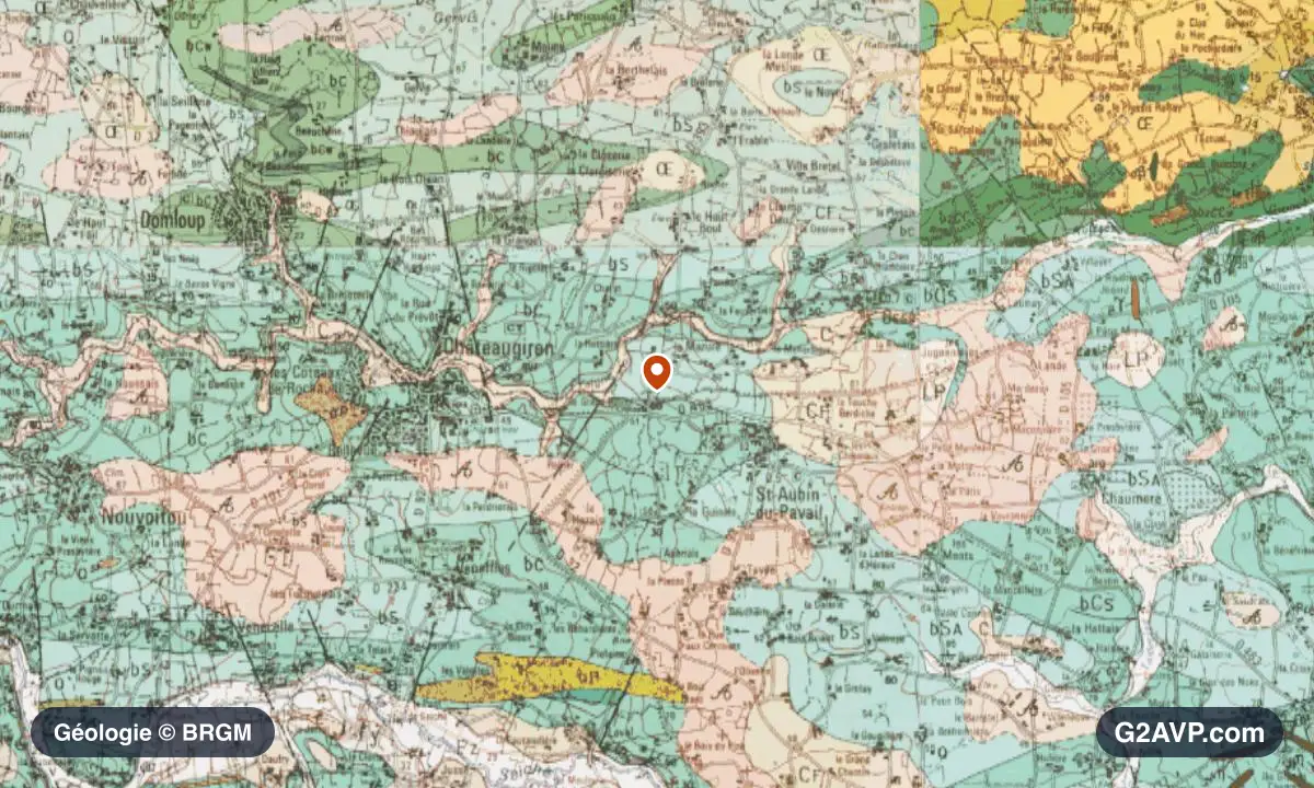 Carte géologique BRGM au 1/50 000 du secteur de Châteaugiron : schistes et grès en formations dominantes, repère au centre de la commune