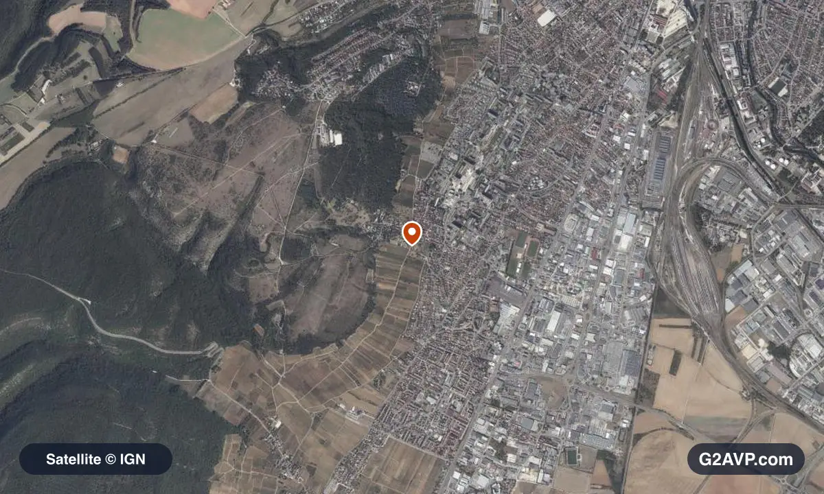 Vue satellite (orthophoto IGN) du secteur de Chenôve, même emprise que la carte géologique
