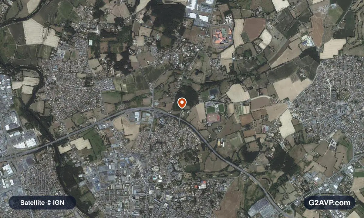 Vue satellite (orthophoto IGN) du secteur de Coulaines, même emprise que la carte géologique