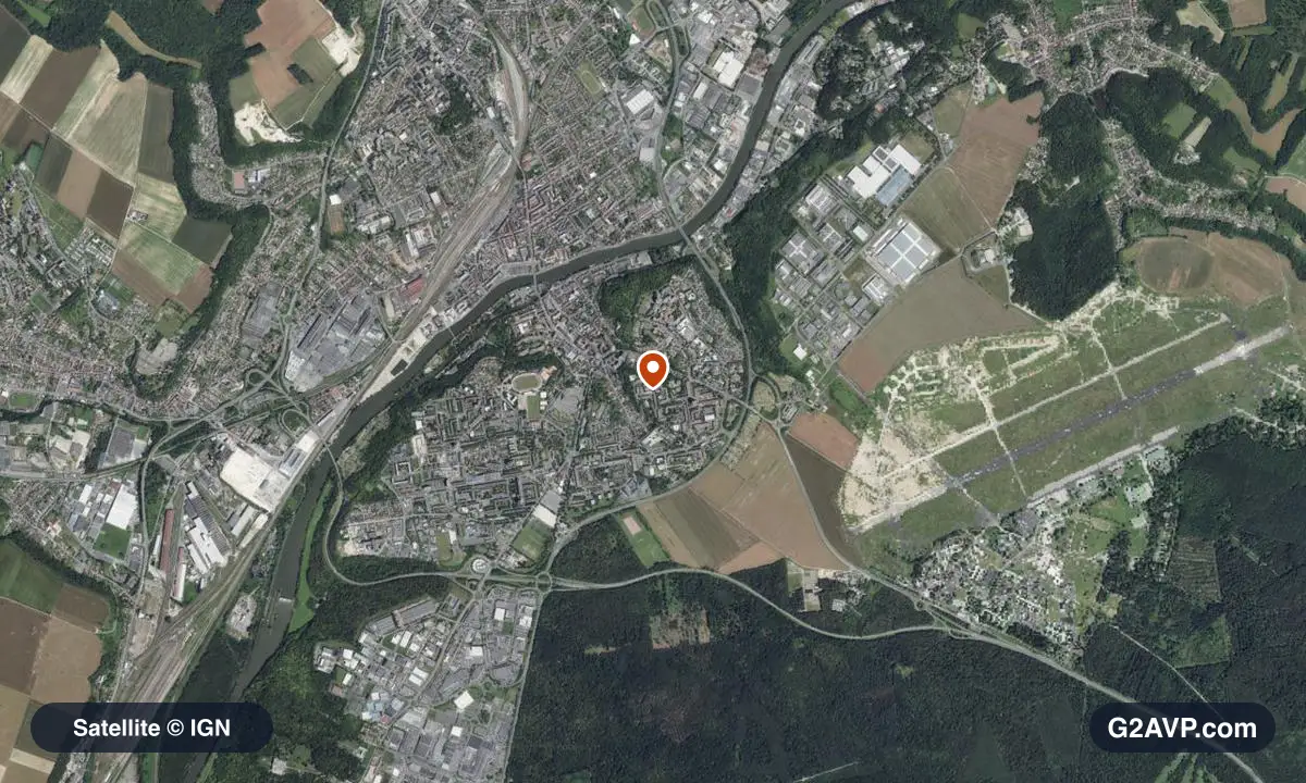Vue satellite (orthophoto IGN) du secteur de Creil, même emprise que la carte géologique