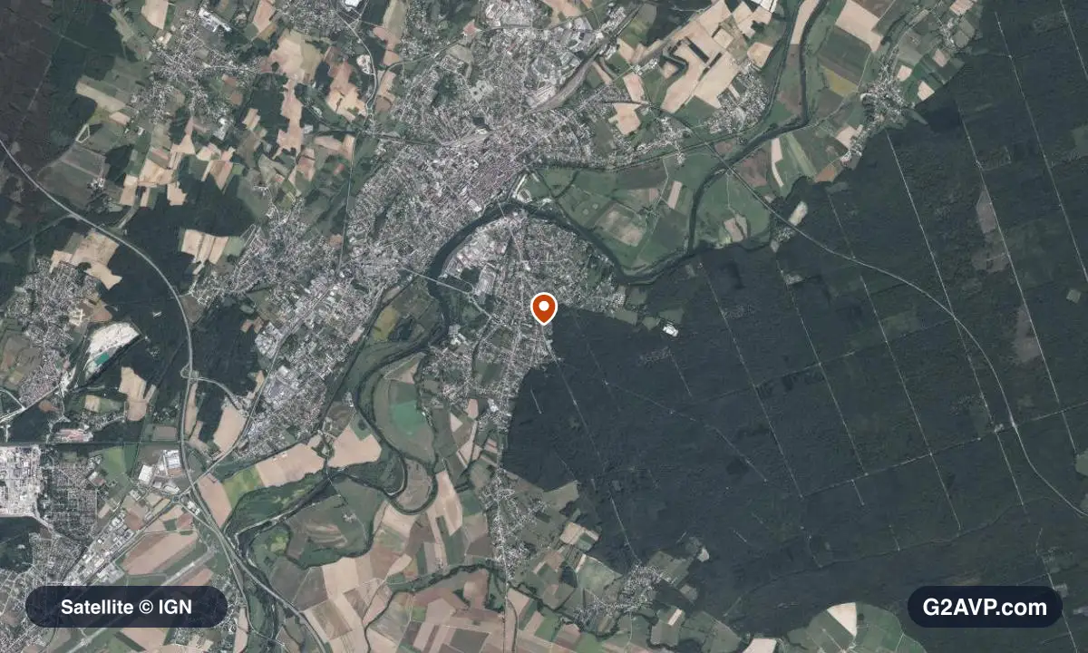 Vue satellite (orthophoto IGN) du secteur de Dole, même emprise que la carte géologique