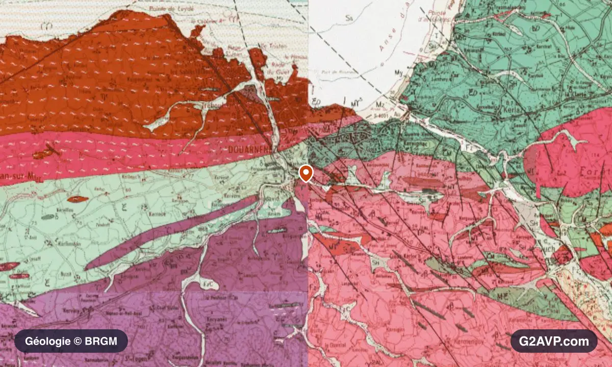 Carte géologique BRGM au 1/50 000 du secteur de Douarnenez : gneiss en formations dominantes, repère au centre de la commune