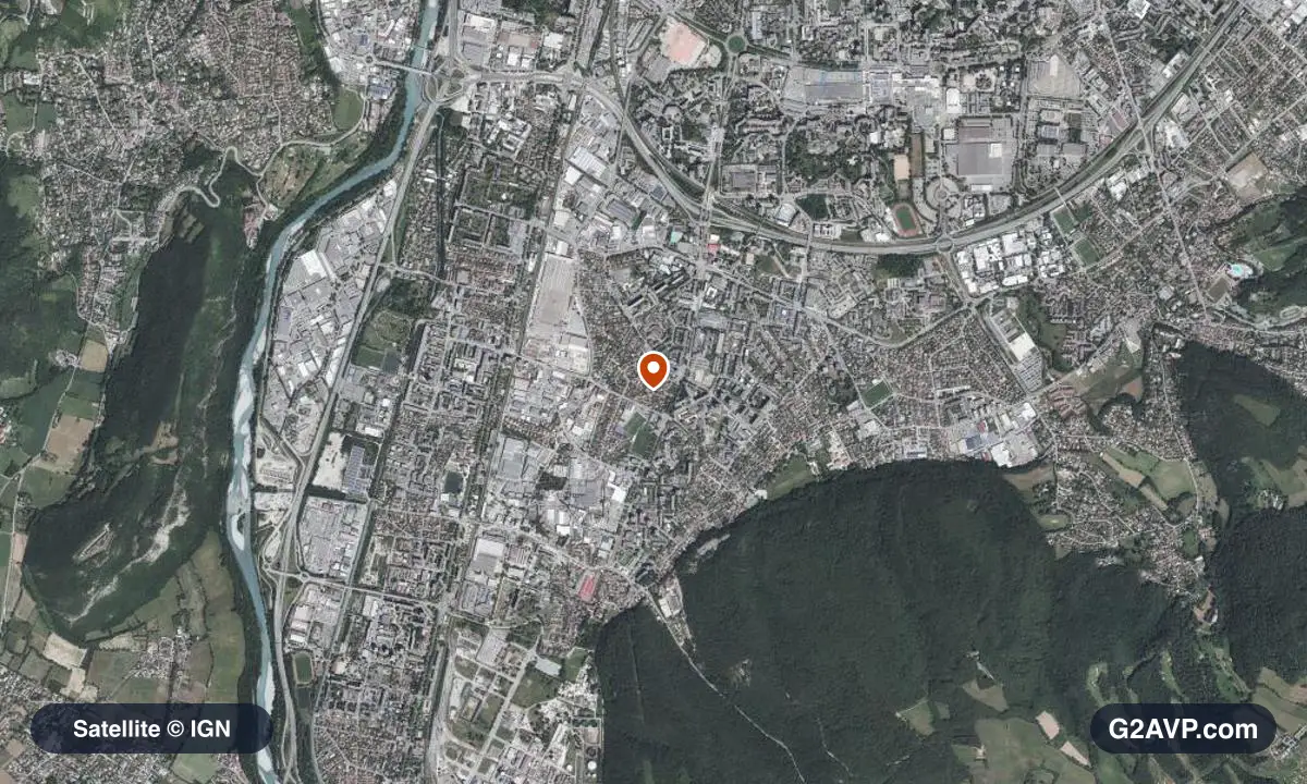 Vue satellite (orthophoto IGN) du secteur d'Échirolles, même emprise que la carte géologique