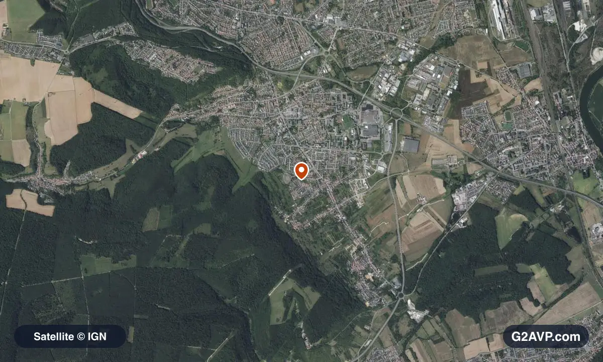 Vue satellite (orthophoto IGN) du secteur de Fameck, même emprise que la carte géologique
