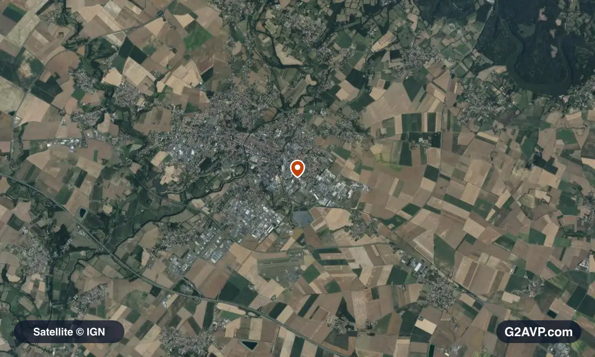 Vue satellite (orthophoto IGN) du secteur de Fontenay-le-Comte, même emprise que la carte géologique