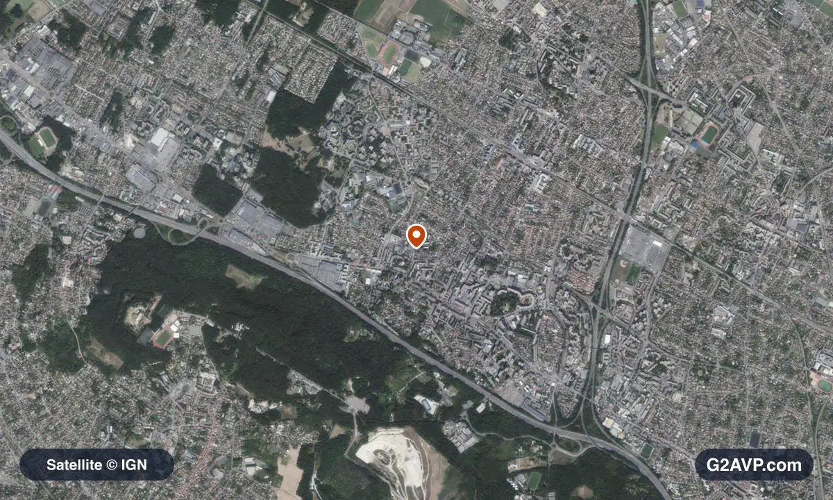 Vue satellite (orthophoto IGN) du secteur de Franconville, même emprise que la carte géologique