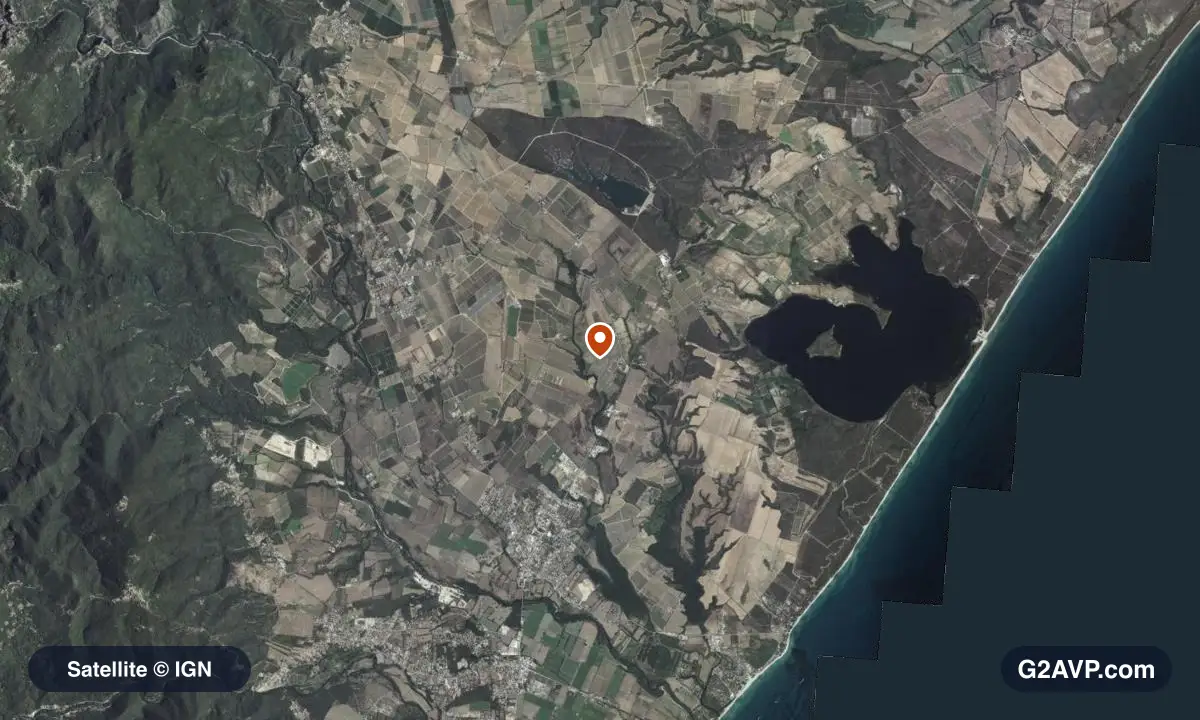 Vue satellite (orthophoto IGN) du secteur de Ghisonaccia, même emprise que la carte géologique