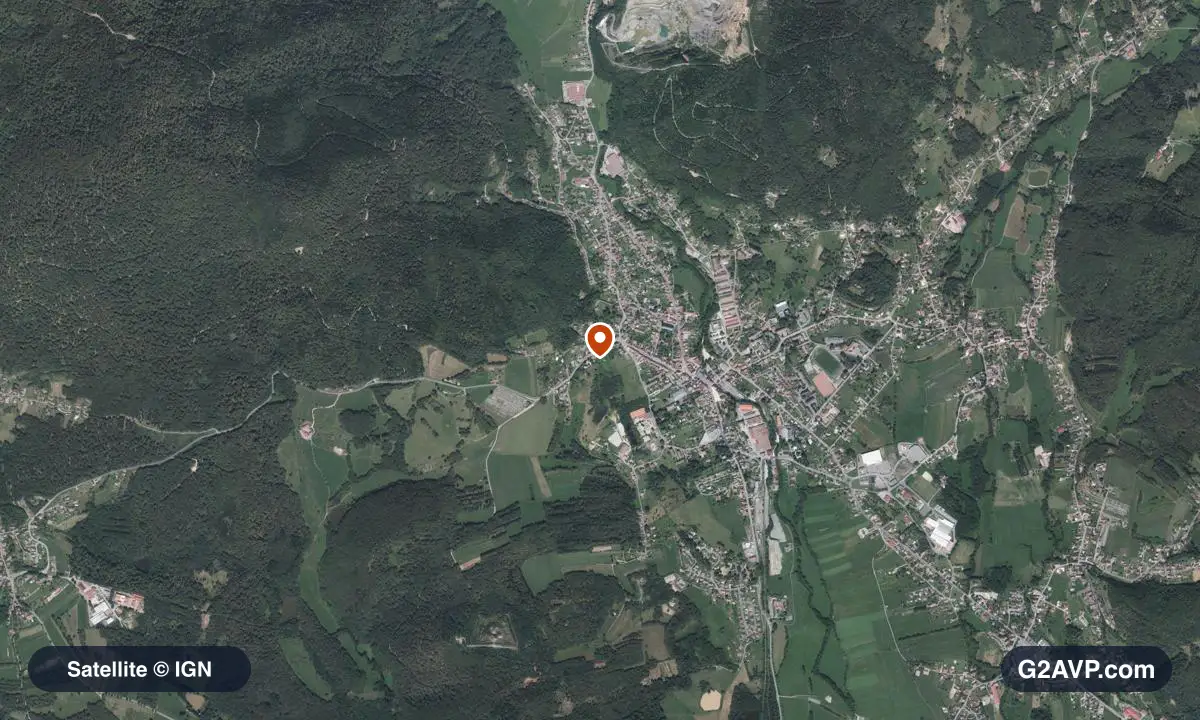 Vue satellite (orthophoto IGN) du secteur de Giromagny, même emprise que la carte géologique