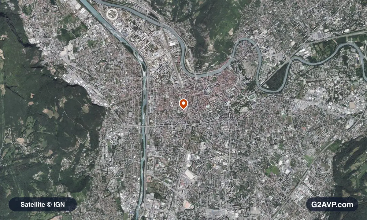 Vue satellite (orthophoto IGN) du secteur de Grenoble, même emprise que la carte géologique