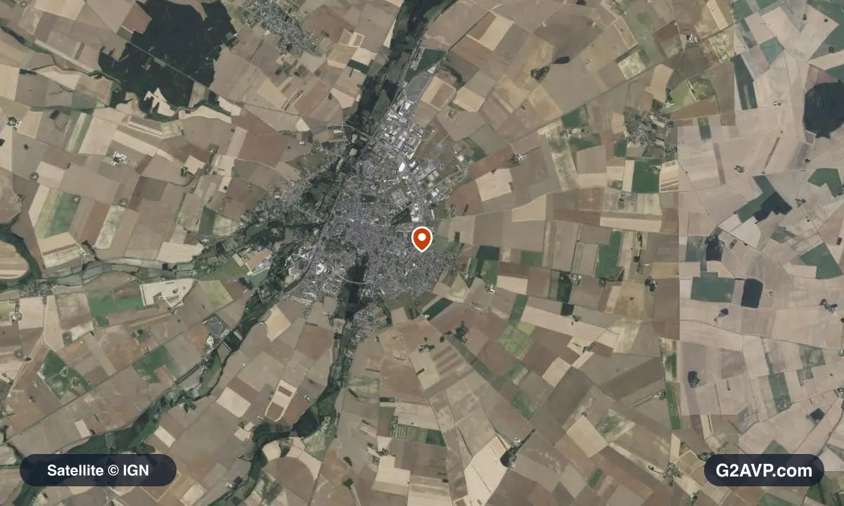 Vue satellite (orthophoto IGN) du secteur d'Issoudun, même emprise que la carte géologique