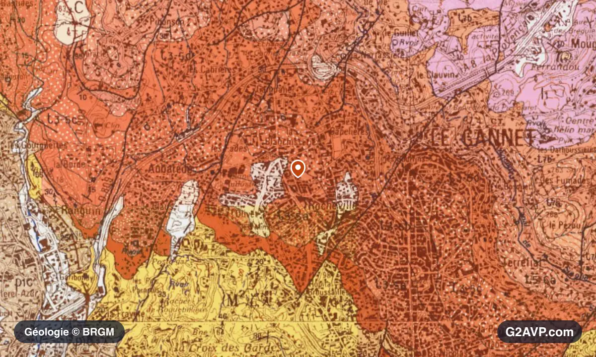 Carte géologique BRGM au 1/50 000 du secteur du Cannet : calcaires, marnes et gypse en formations dominantes, repère au centre de la commune