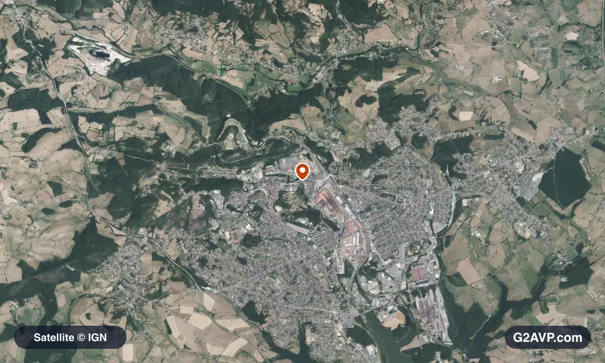 Vue satellite (orthophoto IGN) du secteur du Creusot, même emprise que la carte géologique