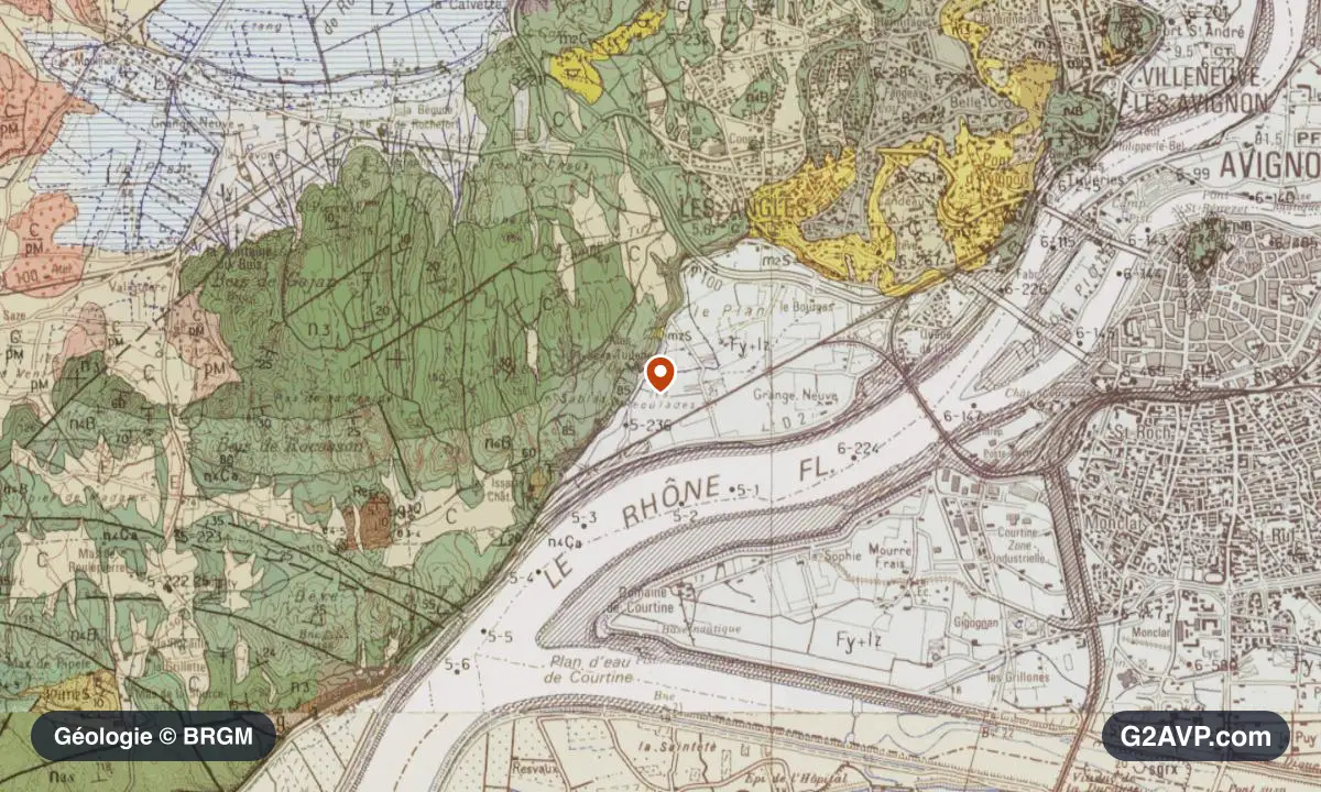 Carte géologique BRGM au 1/50 000 du secteur des Angles : calcaires, marnes et gypse en formations dominantes, repère au centre de la commune