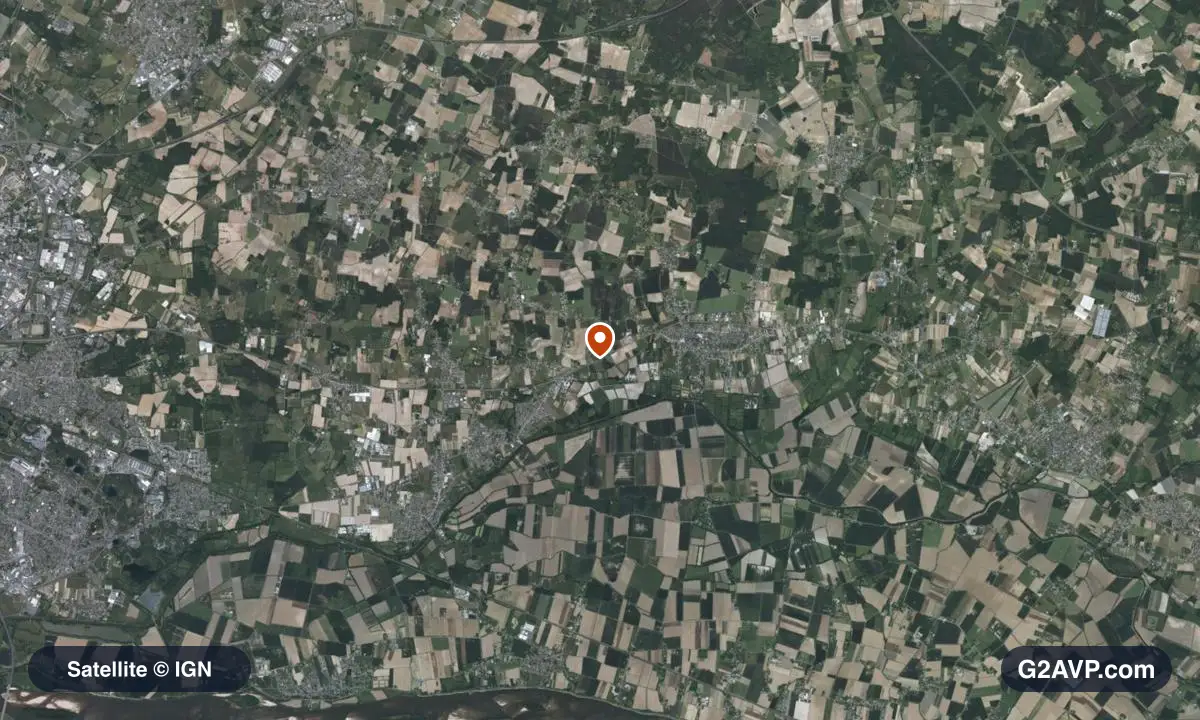 Vue satellite (orthophoto IGN) du secteur de Loire-Authion, même emprise que la carte géologique