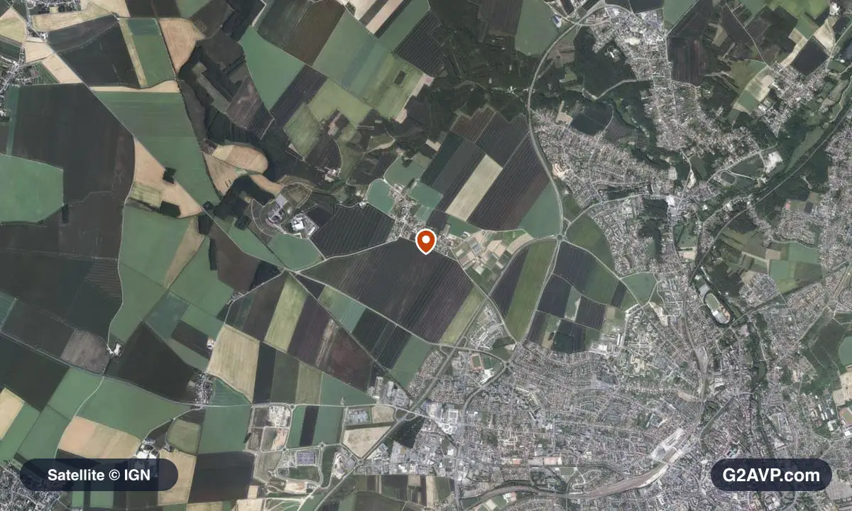 Vue satellite (orthophoto IGN) du secteur de Mainvilliers, même emprise que la carte géologique