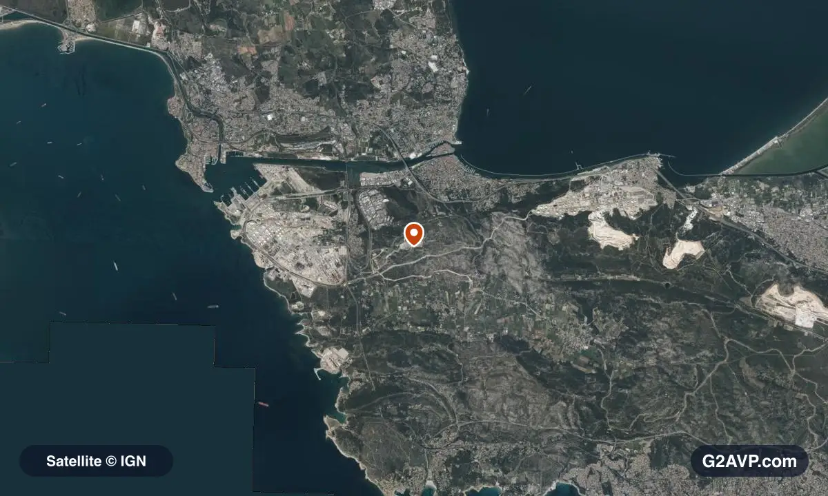 Vue satellite (orthophoto IGN) du secteur de Martigues, même emprise que la carte géologique