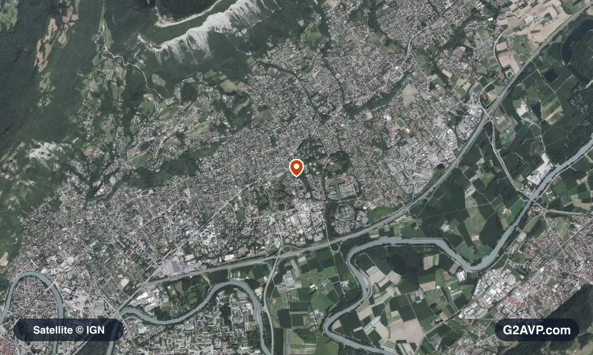 Vue satellite (orthophoto IGN) du secteur de Meylan, même emprise que la carte géologique