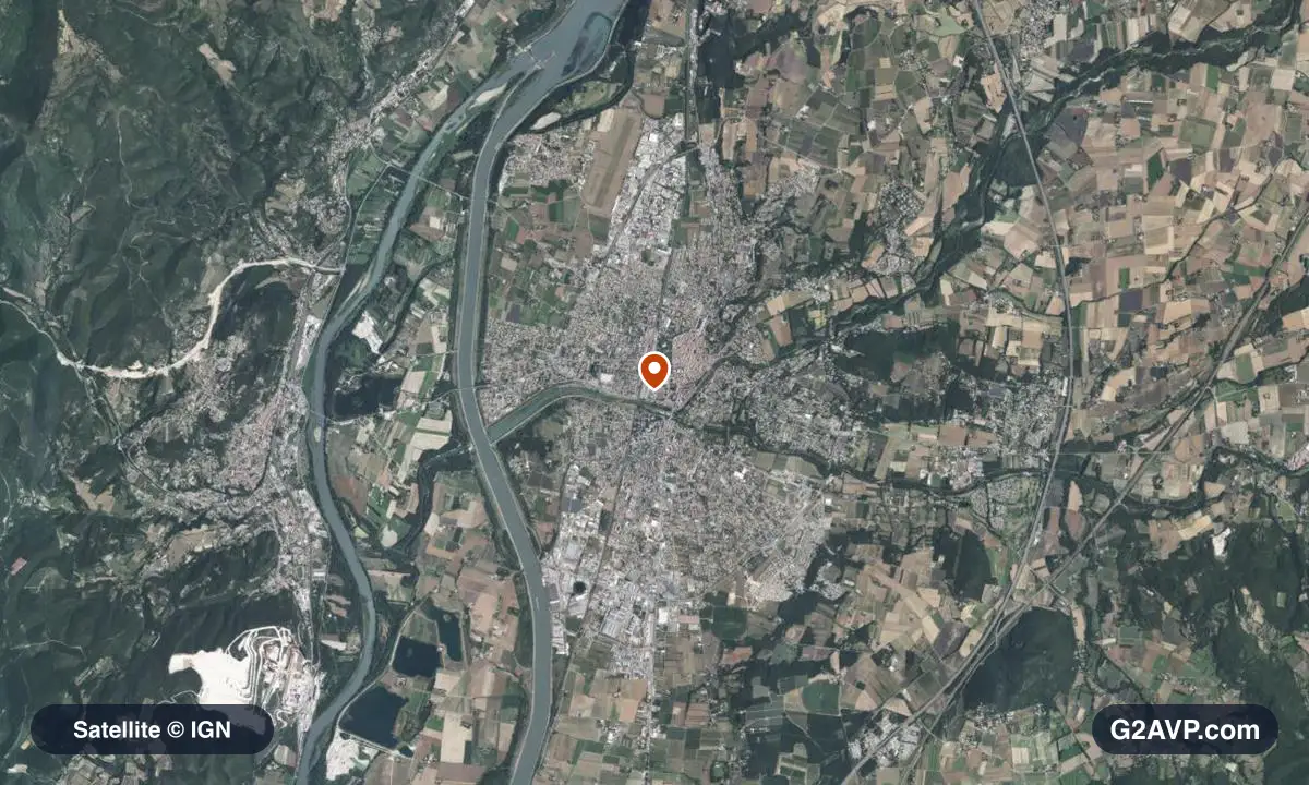 Vue satellite (orthophoto IGN) du secteur de Montélimar, même emprise que la carte géologique