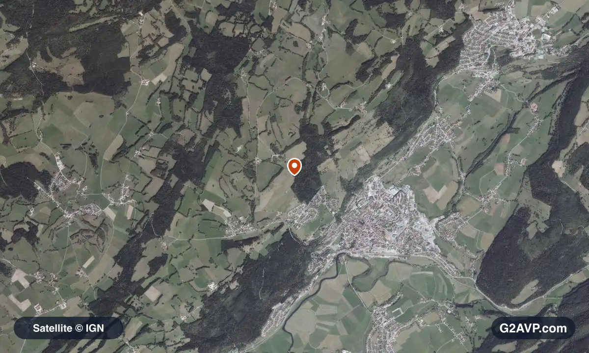 Vue satellite (orthophoto IGN) du secteur de Morteau, même emprise que la carte géologique