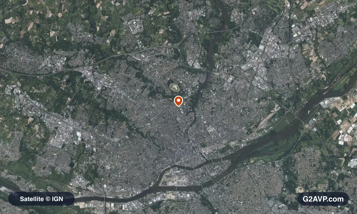Vue satellite (orthophoto IGN) du secteur de Nantes, même emprise que la carte géologique