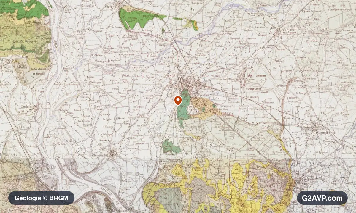 Carte géologique BRGM au 1/50 000 du secteur d'Orange : argiles en formations dominantes, repère au centre de la commune