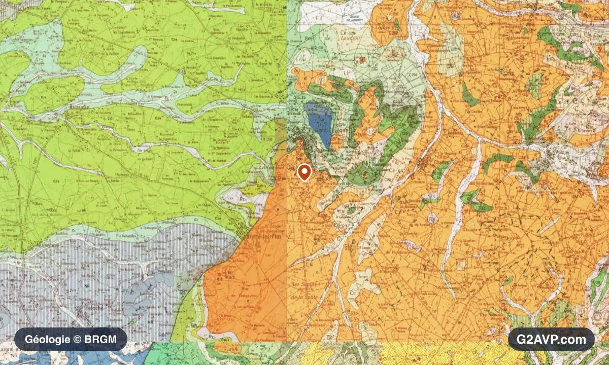 Carte géologique BRGM au 1/50 000 du secteur de Parigné-l'Évêque : calcaires, marnes et gypse en formations dominantes, repère au centre de la commune