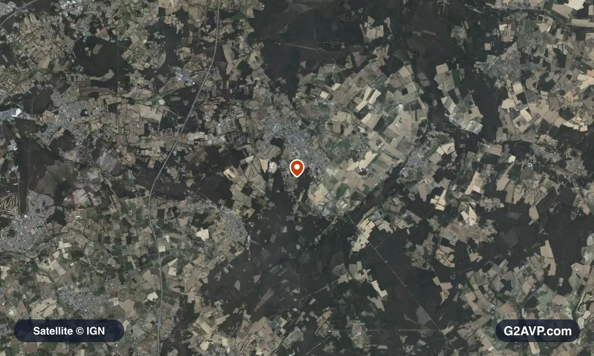 Vue satellite (orthophoto IGN) du secteur de Parigné-l'Évêque, même emprise que la carte géologique