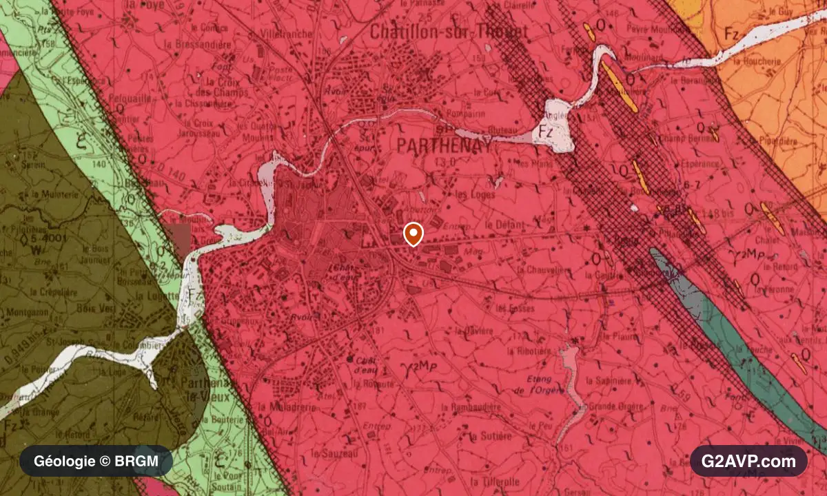 Carte géologique BRGM au 1/50 000 du secteur de Parthenay : granites en formations dominantes, repère au centre de la commune