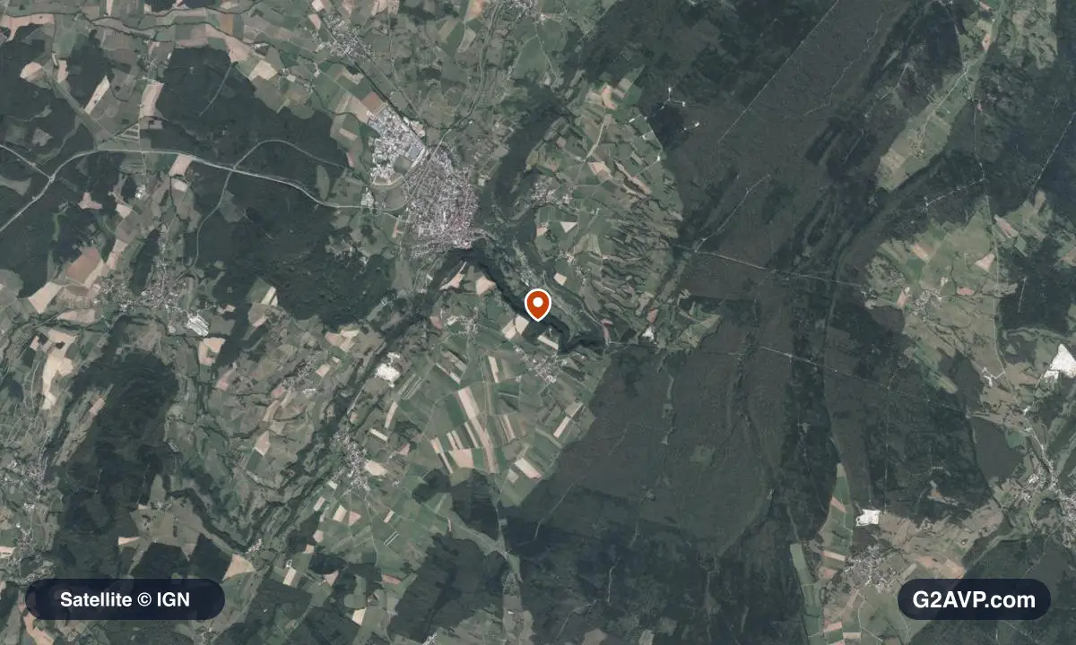 Vue satellite (orthophoto IGN) du secteur de Poligny, même emprise que la carte géologique