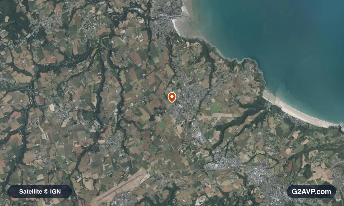 Vue satellite (orthophoto IGN) du secteur de Pordic, même emprise que la carte géologique