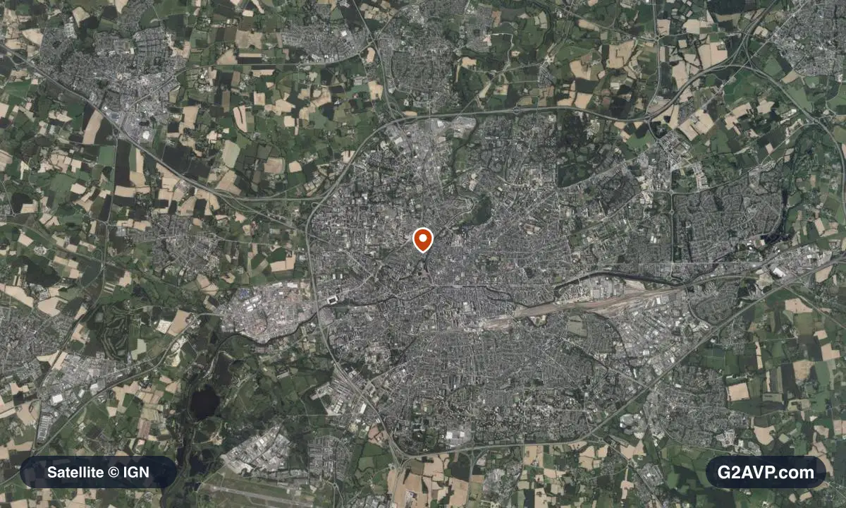 Vue satellite (orthophoto IGN) du secteur de Rennes, même emprise que la carte géologique