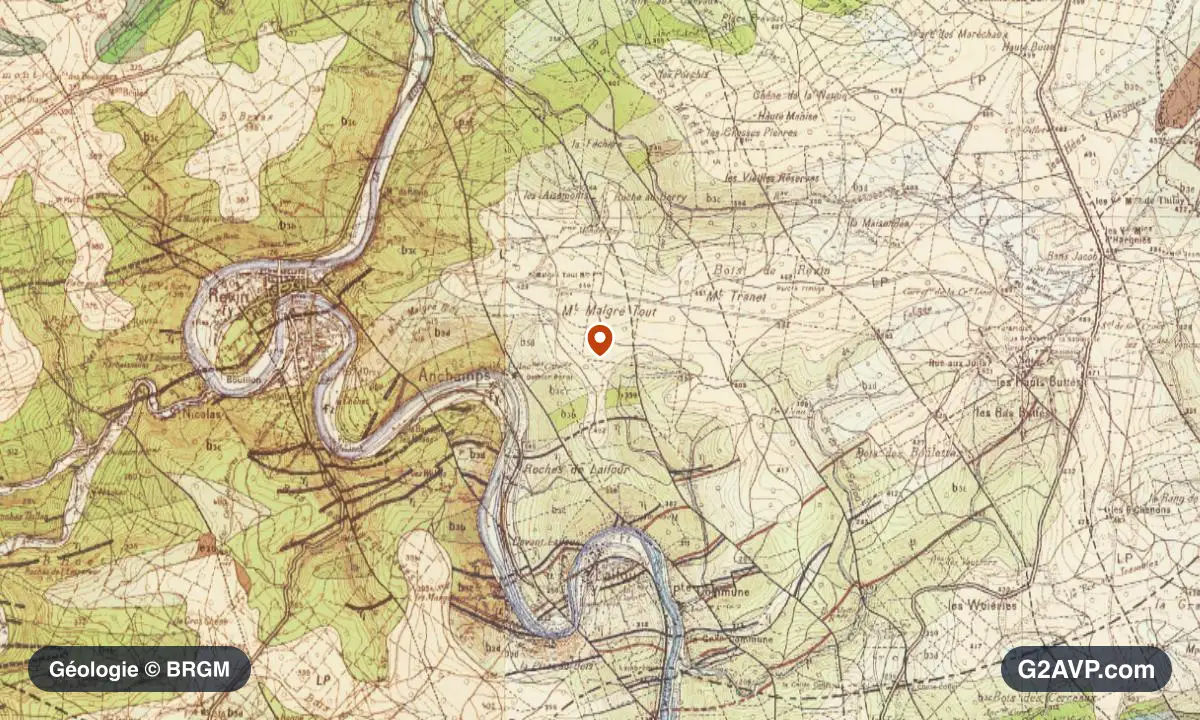 Carte géologique BRGM au 1/50 000 du secteur de Revin : grès en formations dominantes, repère au centre de la commune