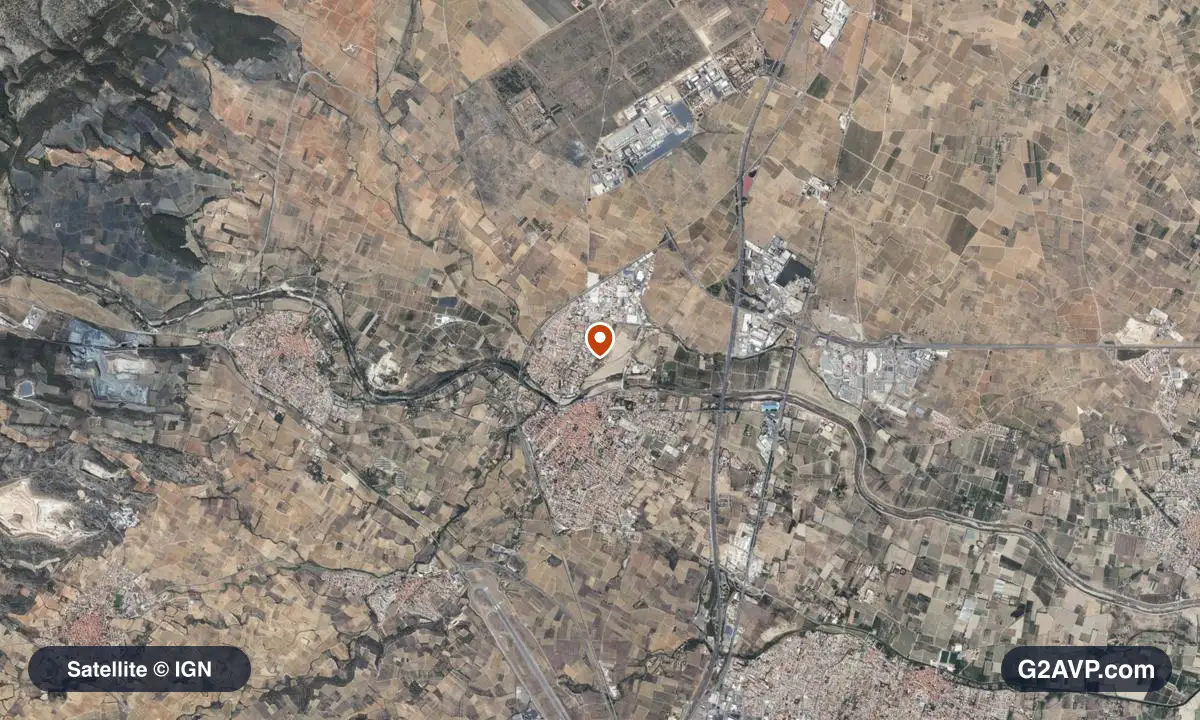 Vue satellite (orthophoto IGN) du secteur de Rivesaltes, même emprise que la carte géologique